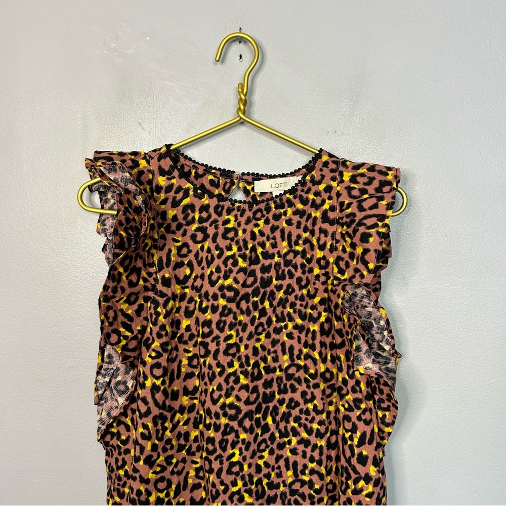 NWT Loft Print Cutout Back Ruffle Shell Pink Leopard Size Small - Picture 5 of 8